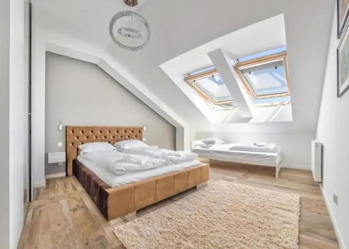 Urban Chic - Great Location - Center - Swietej Barbary דירה